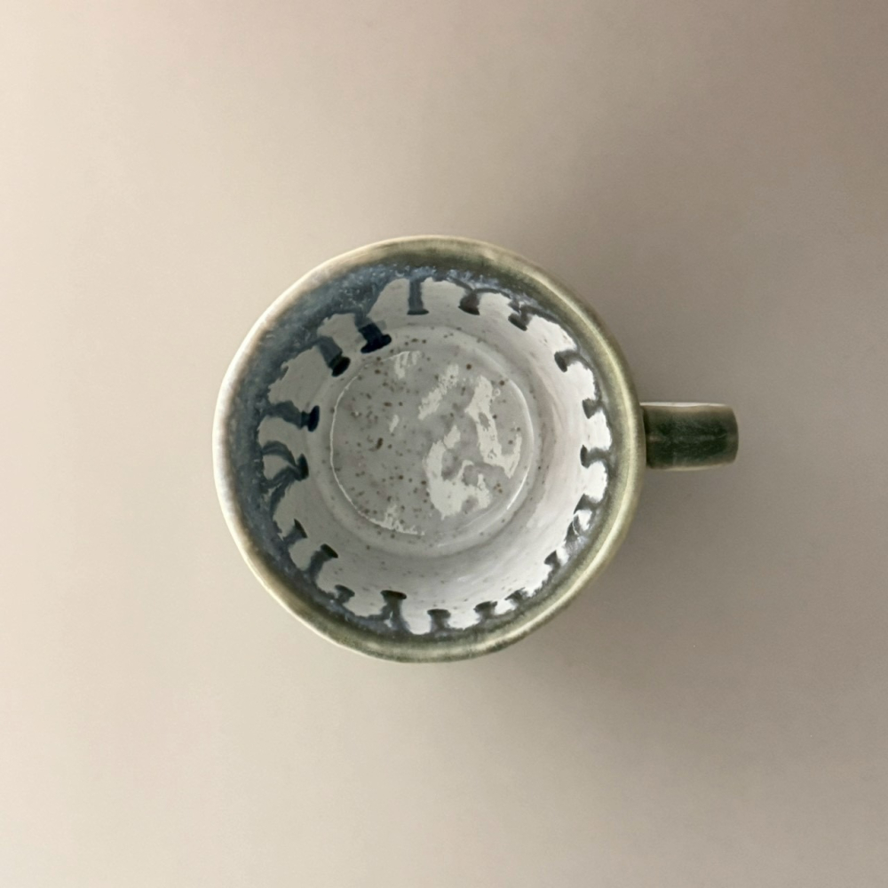 春子家HARUKOKE選品 日本製美濃燒復古灰綠馬克杯 杯子 水杯 茶杯 300ml-細節圖4