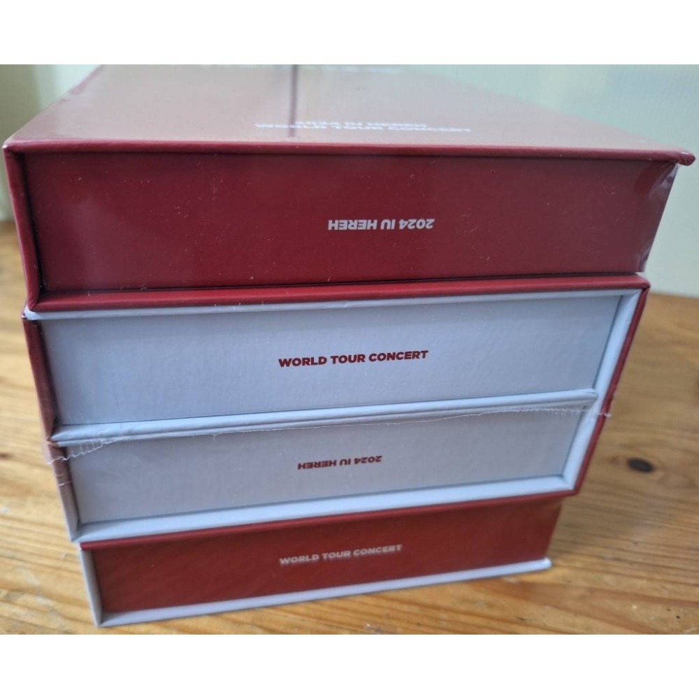 【全新未拆現貨免運】IU 演唱會 DVD 藍光 HEREH DVD Blu-ray 世界巡迴演唱會藍光-細節圖2