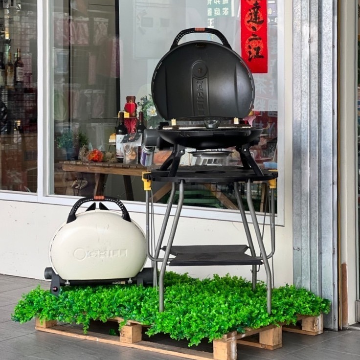 【富山食品】O-Grill 可攜式瓦斯烤肉爐 900T-E 燒烤神器 烤肉爐 烤肉架 披薩石板 木砧板 鑄鐵盤-細節圖5