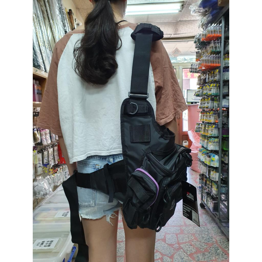 【魚戰釣具】Abu EGISYS SHOULDER BAG-BLACK 釣魚側背包-細節圖3