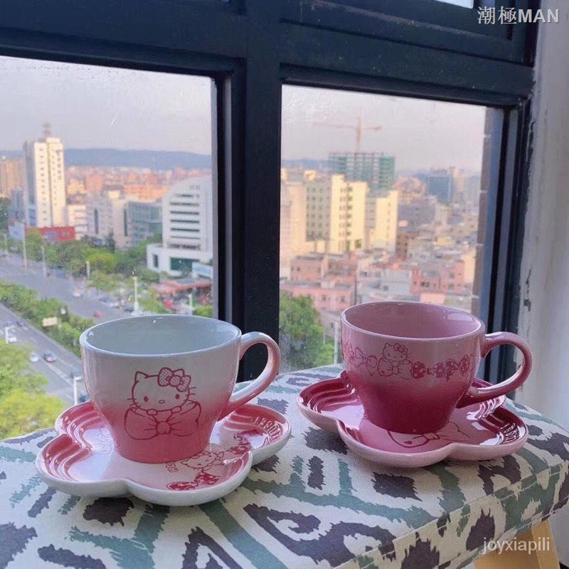 正品 法國Le creuset 聯名 酷彩Hello Kitty吉蒂貓杯碟四件餐具套裝咖啡杯 盤子☕️-細節圖3