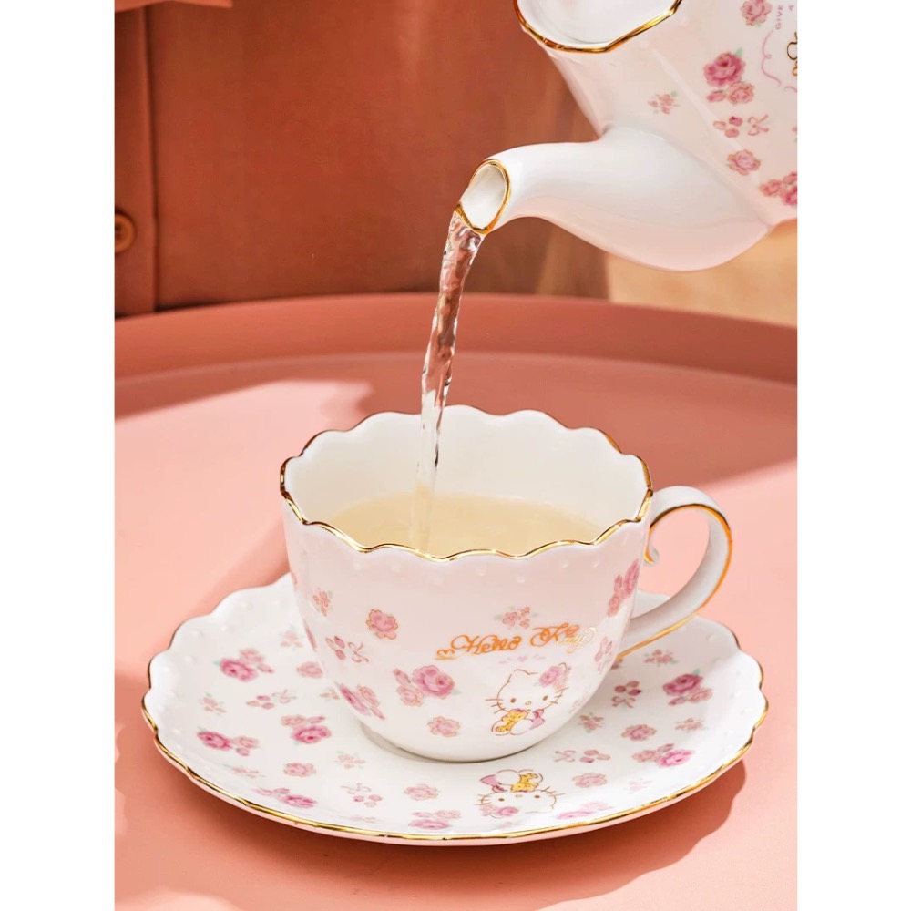 正品 【七夕禮物】hellokitty陶瓷泡茶壺 咖啡杯 套裝 高級感禮盒 送女朋友💝-細節圖3