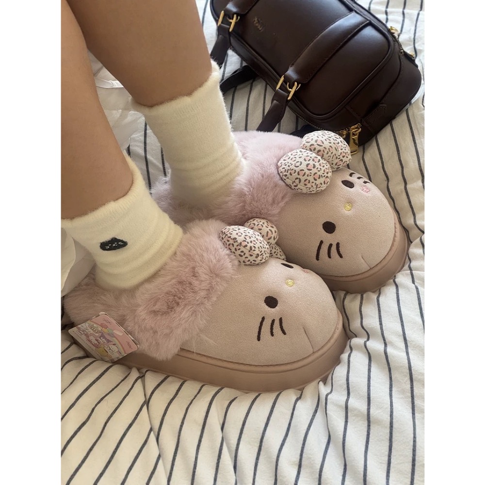 正品 三麗鷗kitty聯名棉拖鞋 秋冬新款外穿厚底保暖加絨毛毛鞋 拖鞋-細節圖3