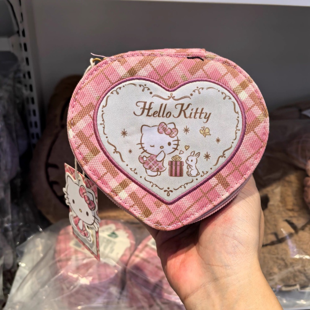 正品三麗鷗kitty復古格紋系列愛心收納包 有鏡子-細節圖3