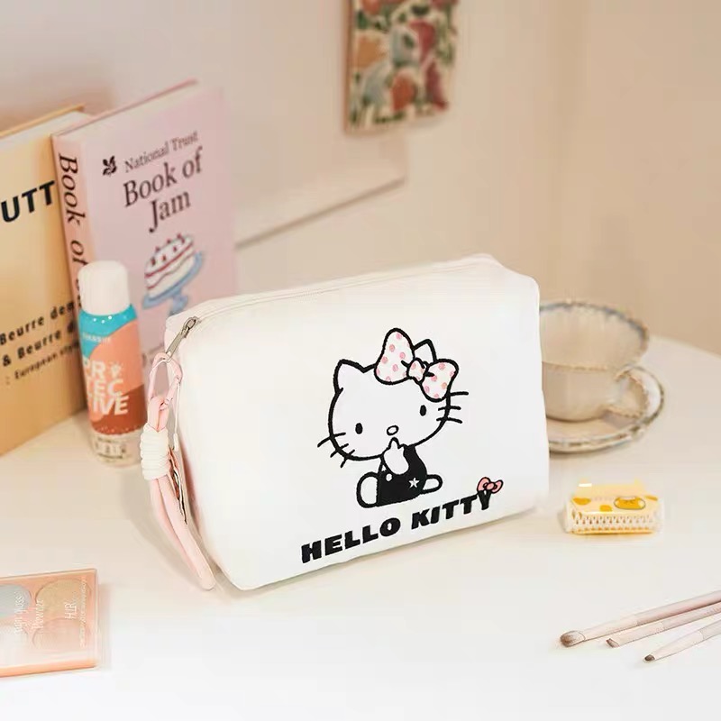正品 Hello Kitty輕盈柔軟化妝包 可愛卡通大容量高級感立體收納包-細節圖4