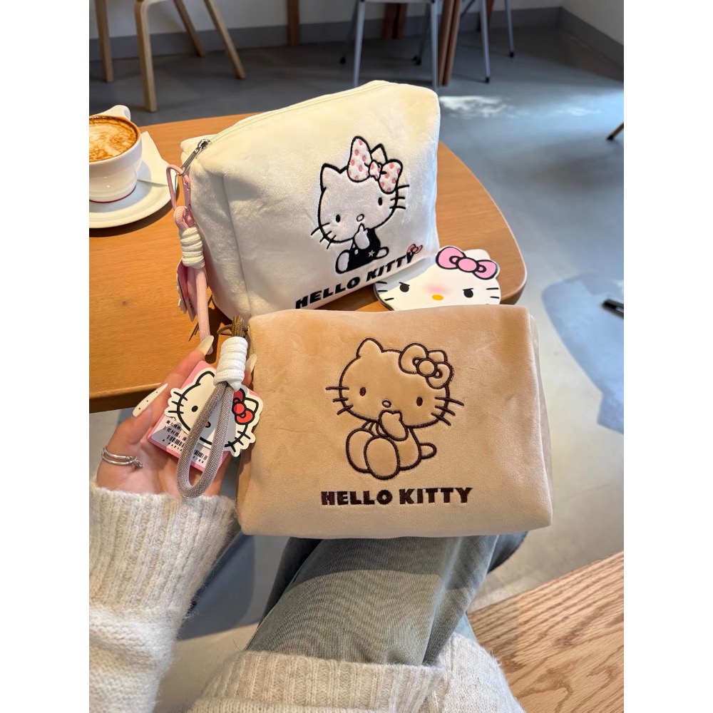 正品 Hello Kitty輕盈柔軟化妝包 可愛卡通大容量高級感立體收納包-細節圖7