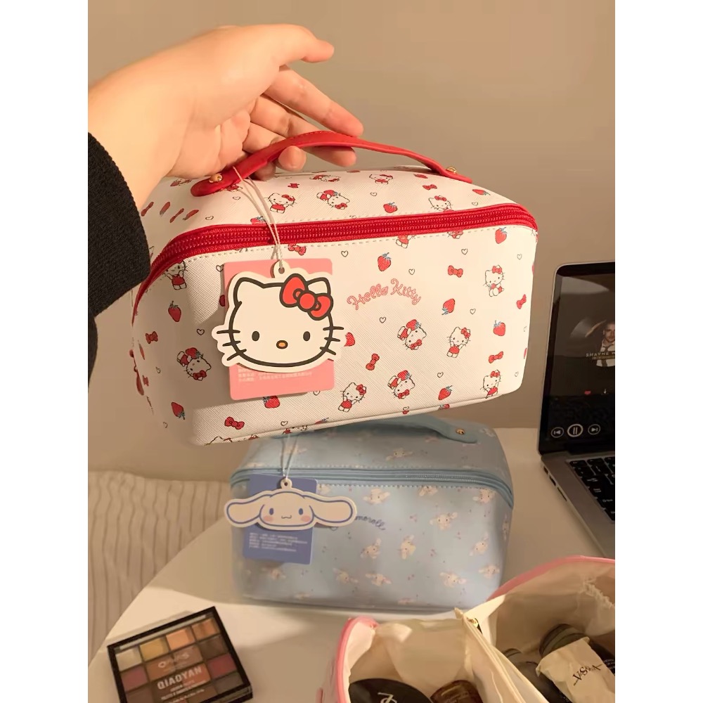 正品 kitty化妝包 收納包 化妝袋 大容量 枕頭分區-細節圖3