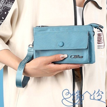 尼龍手腕/肩背兩用包 斜背包 肩背包 手拿包 小方包【緣份小屋】-細節圖3