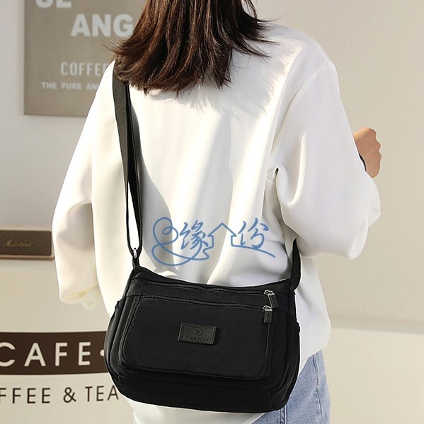 繽紛春色尼龍側背包 時尚包 斜背包 淑女包 單肩包 情人節禮物【緣份小屋】-細節圖3