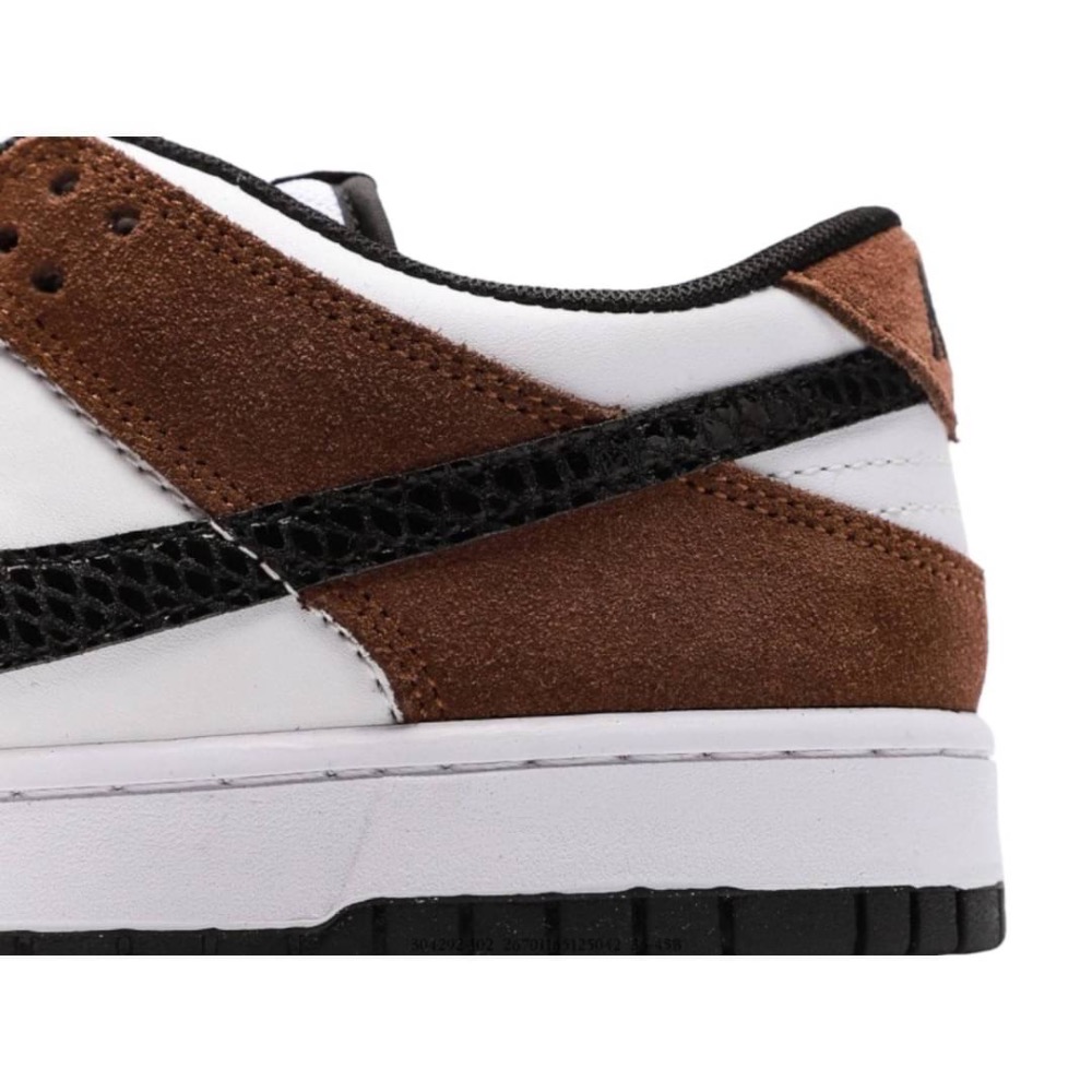 sb dunk low white black trail end brown