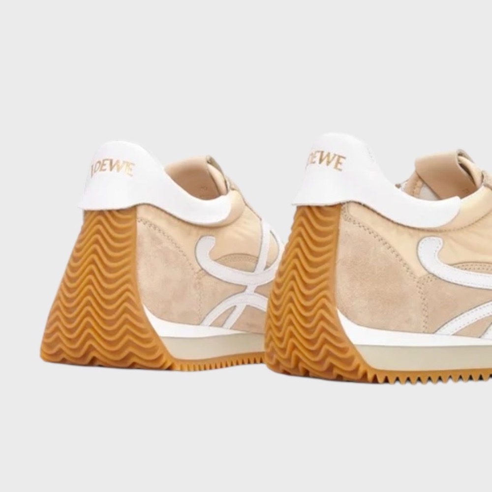 👟Loewe Flow2.0 Runner Suede運動跑鞋｜休閒鞋｜尼龍和麂皮｜淺粉末色｜奶茶色｜白L｜粉膚色-細節圖4