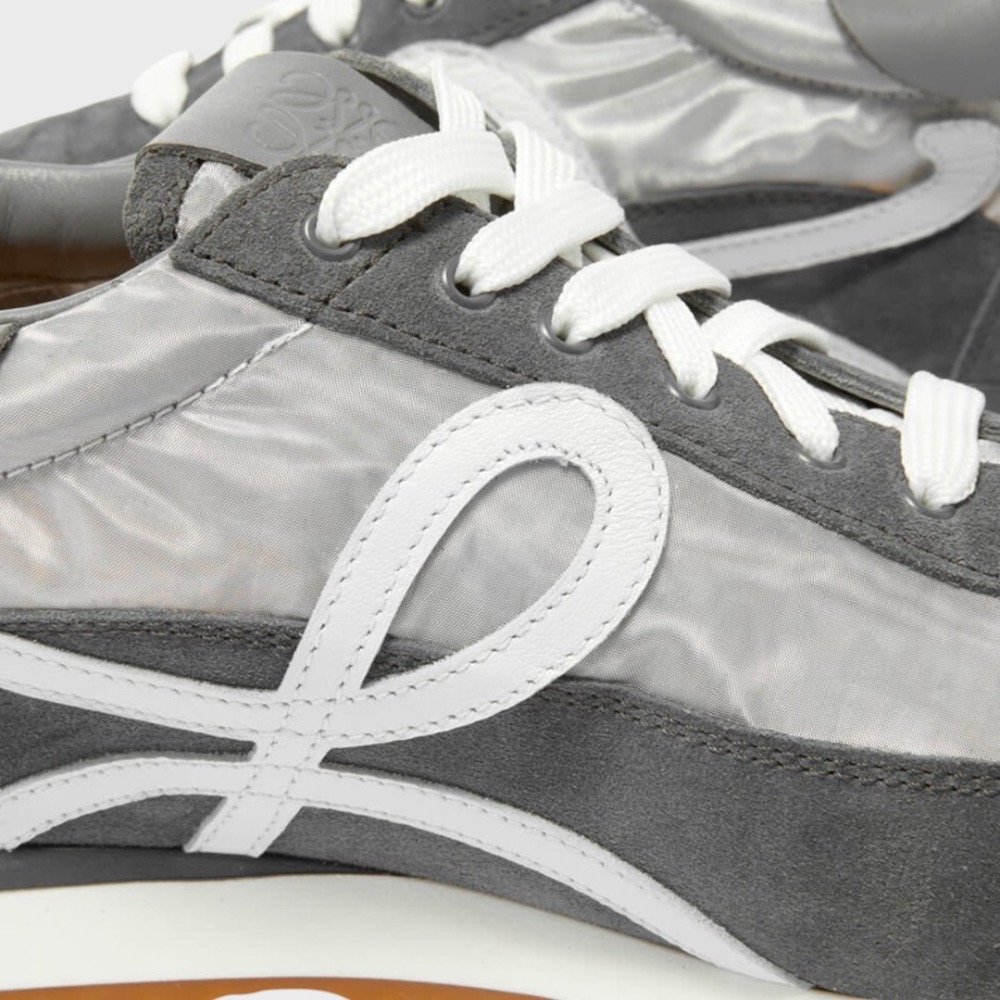 👟Loewe Flow2.0 Runner Suede運動跑鞋｜休閒鞋｜尼龍和麂皮銀灰白｜銀灰色｜銀色｜白L-細節圖9