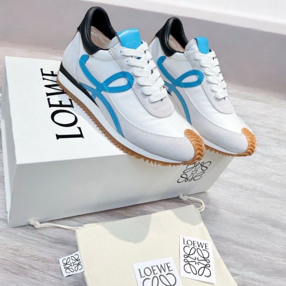 👟Loewe Flow2.0 Runner Suede運動跑鞋｜休閒鞋｜尼龍和麂皮｜白藍黑｜白色｜小白鞋｜藍L-細節圖11