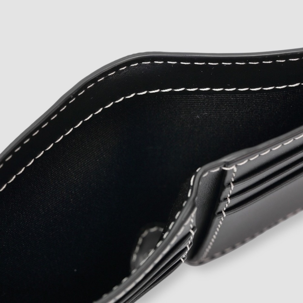 👜Burberry  品牌字母徽標 經典格紋雙摺皮夾｜暗樺木棕色｜對折｜白色衍縫縫線｜8卡｜短夾｜錢夾｜錢包｜環保皮革-細節圖7