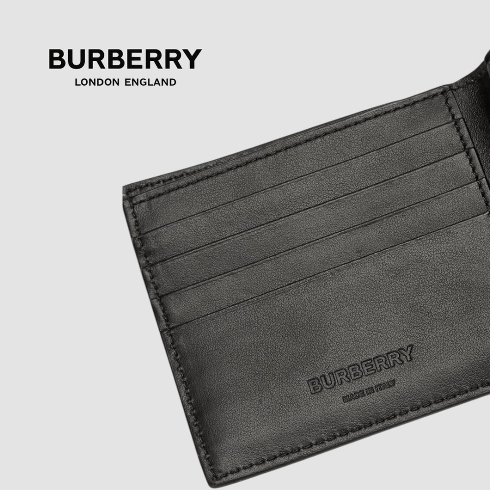 👜Burberry 壓紋皮革雙折皮夾｜黑色｜TB字紋｜對折｜8卡｜短夾｜錢夾｜錢包｜環保皮革｜男女通用款錢包-細節圖5