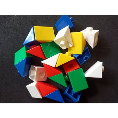 三角形 2公分連接方塊 連結方塊 配件 搭配方塊使用 創意更多元 作品更精采 遊思樂 USL 台灣製造 安心可靠