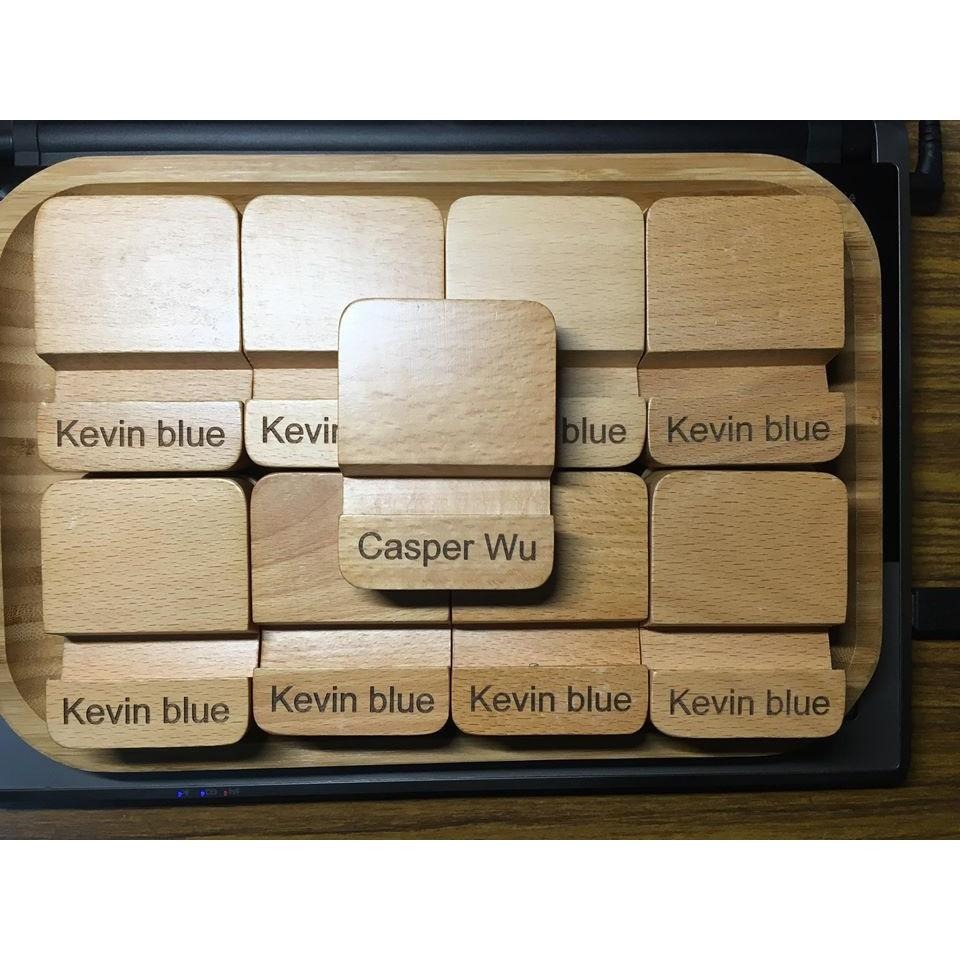 木手機座 木手機架 懶人手機座 懶人手機架 桌上手機架 木手機架 名片夾 名片架 客製雕刻  雷射雕刻 禮贈品 天然工房-細節圖7