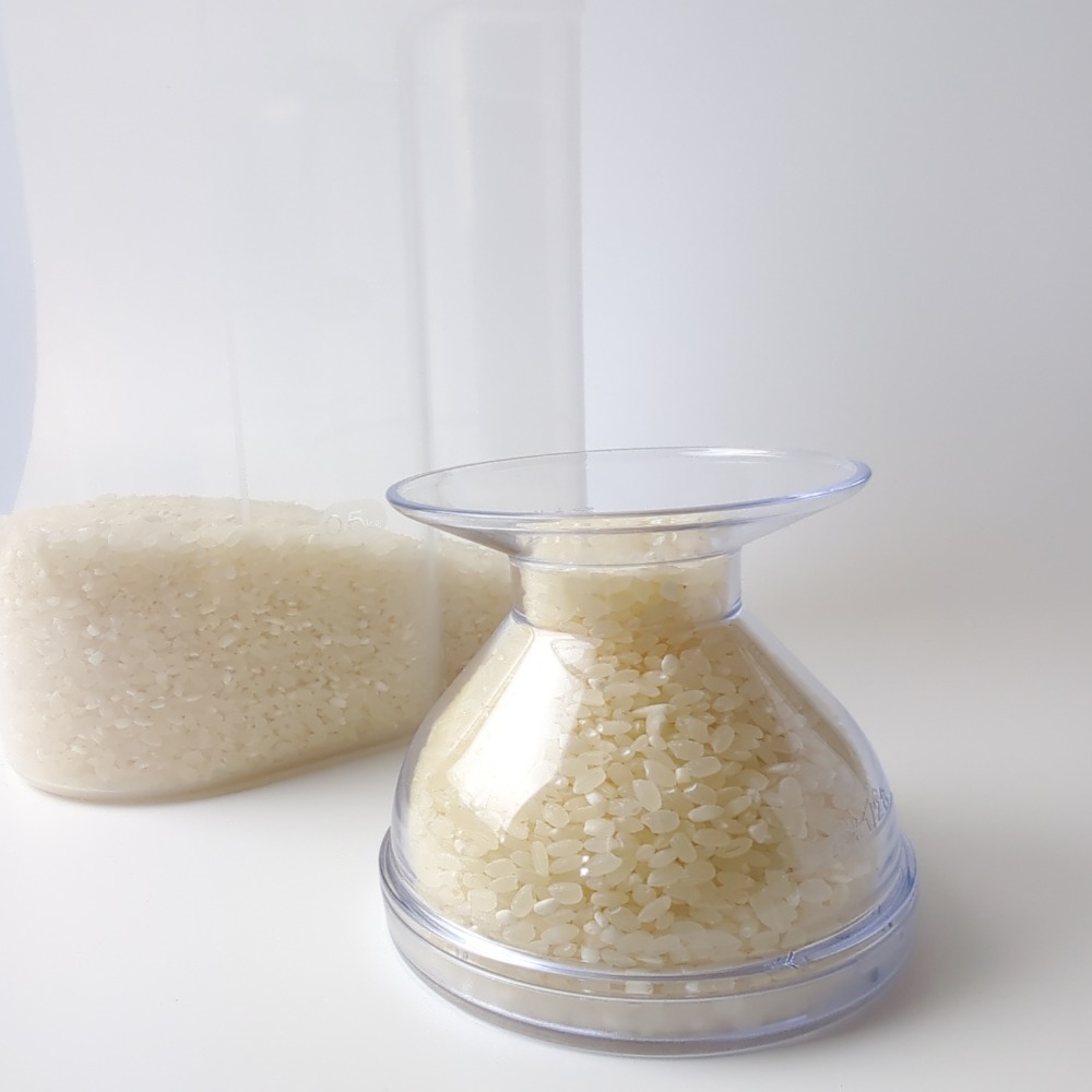 日本 INOMATA 漏斗量杯蓋米桶｜廚房收納 米罐 米缸 量米杯-細節圖9