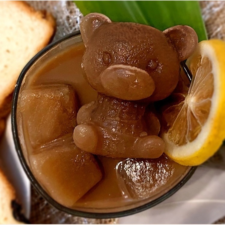 台灣現貨秒出｜夏天小熊冰塊模具 製冰器 創意冰塊模具 立體模具 製冰器 硅膠模具 小熊冰塊｜彤夫人生活百貨-細節圖2