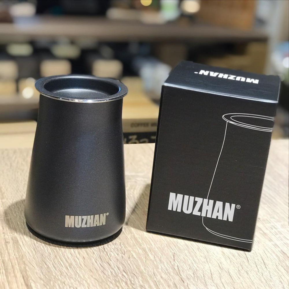 【沐湛伍零貳】MZ 高質感 接粉杯 聞香杯 篩粉器 不銹鋼/消光黑 手工咖啡沖煮神器 Kalita 小富士通用 底部止滑-細節圖3