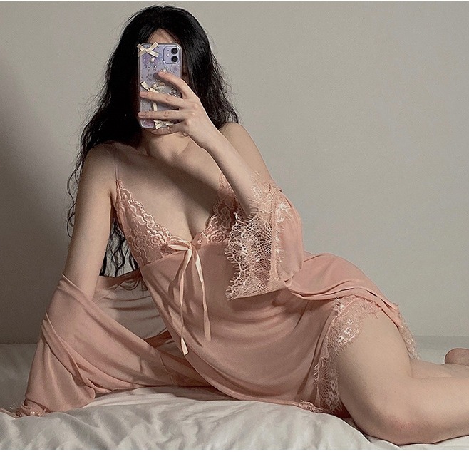 現貨□透膚顯白□謬思女神法式薄紗三件式睡衣(送丁字褲) 三色可選 透膚睡裙套裝 蕾絲睡裙-細節圖2