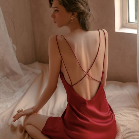 現貨□冰絲裸背款□誘惑雙肩帶緞面睡裙 四色可選 冰絲睡衣 性感睡衣 高質睡衣-細節圖6