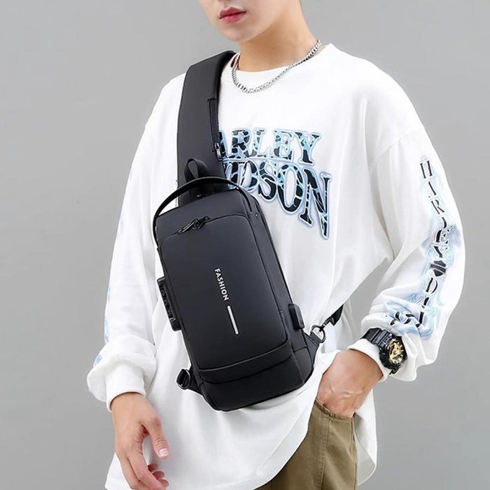 YOGEMDI 防盜斜背機車包 密碼防盜包 男士包 肩背包 運動腰包 附USB充電孔-細節圖11