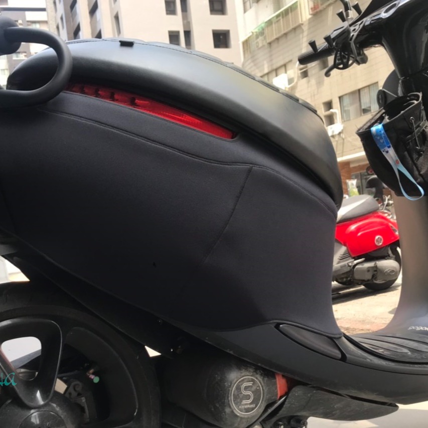 全新現貨 Gogoro 1 全系列 PLUS、GT 潛水布材質 保護車身 防水防刮車套 全包覆服貼質感佳 可客製 五色-細節圖6