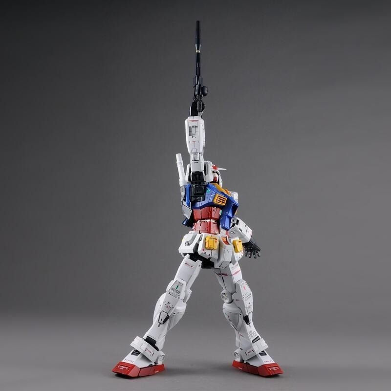 【鋼普拉】現貨 BANDAI PG UNLEASHED 1/60 RX-78-2 GUNDAM 初鋼 金屬套件 LED燈-細節圖7