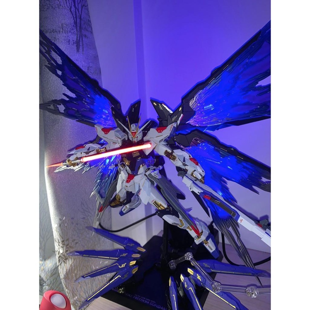 【鋼普拉】現貨 MG RE 1/100 鋼彈 人偶 特效發光光劍 LED燈 光棒 光劍 模型激光劍 光束劍 藍/綠/紅-細節圖8