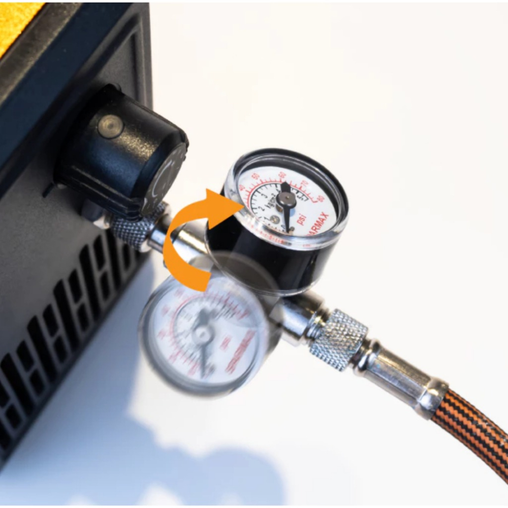 【鋼普拉】現貨 漢弓 SPARMAX 外接式 空壓機 壓力錶 壓力表 ARISM MINI Beetle 1/8＂-細節圖2