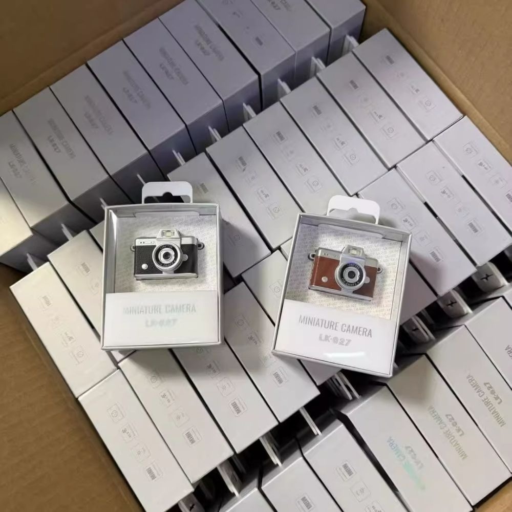 【eYe攝影】拍立得 耶誕節 交換禮物 生日禮物 翻轉自拍 mini 吊飾 迷你相機 CCD 翻轉螢幕 mini相機-細節圖9