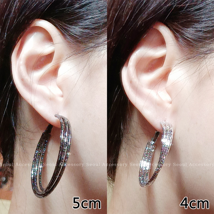 [現貨]首爾飾集 正韓國製 時尚流行款 耀眼刻紋 三環旋繞圓圈易扣針式耳環20-56-1 20-55-1-細節圖7