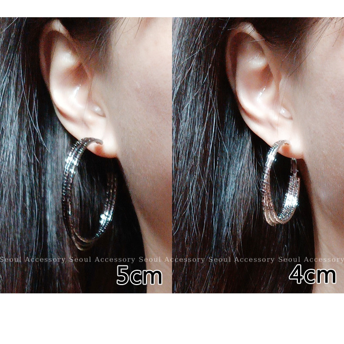 [現貨]首爾飾集 正韓國製 時尚流行款 耀眼刻紋 三環旋繞圓圈易扣針式耳環20-56-1 20-55-1-細節圖8