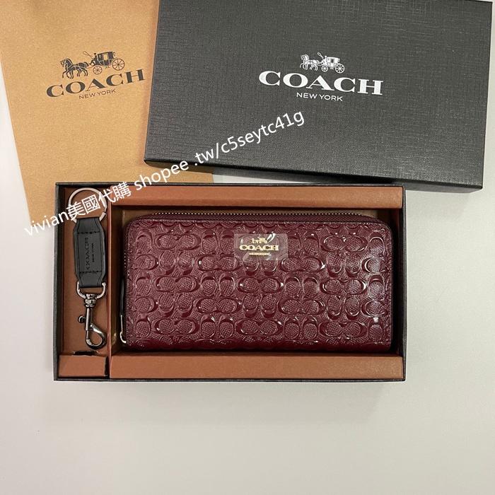 vivian美國代購✨正品 coach 女生浮雕C字壓紋錢包 拉鏈長夾 禮盒套裝配鑰匙扣 54805 女生長夾 女錢包-細節圖6