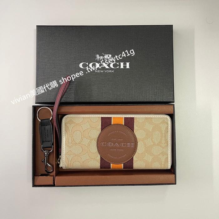 vivian美國代購✨正品 COACH 女士折疊長夾 拉鏈手腕包 禮盒套裝 C9703 女士長夾 女生錢包 女皮夾 錢包-細節圖9