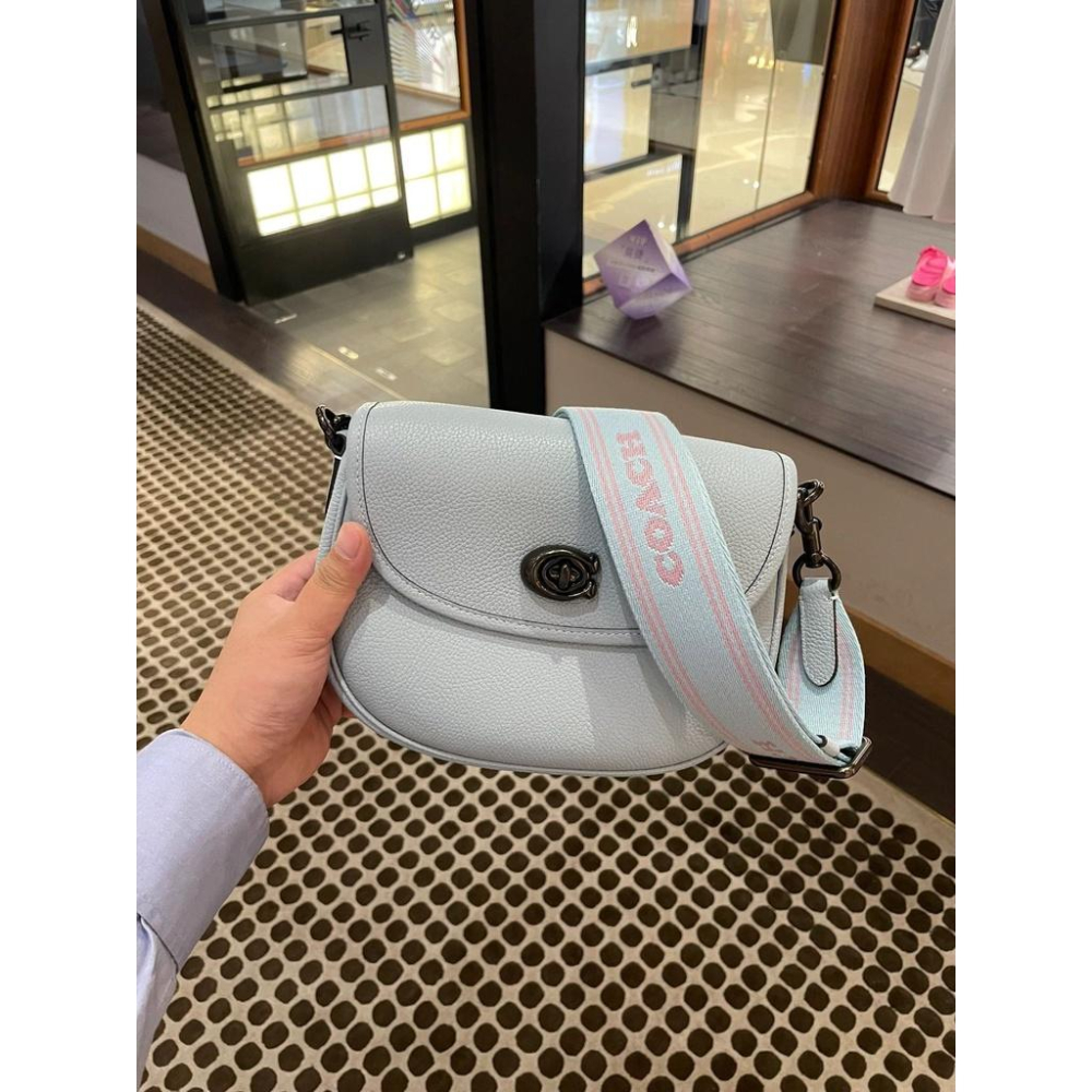 vivian美國代購✨正品 coach女生包包 Willow Saddle 復古馬鞍包 斜挎包 側背包 女包 CA094-細節圖6