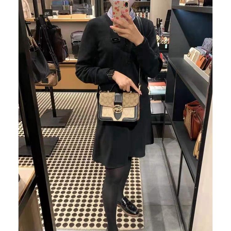 vivian美國代購✨正品 coach 女生包包 Beat Saddle馬鞍包純色翻蓋C字扣單肩斜背包C2806-細節圖4