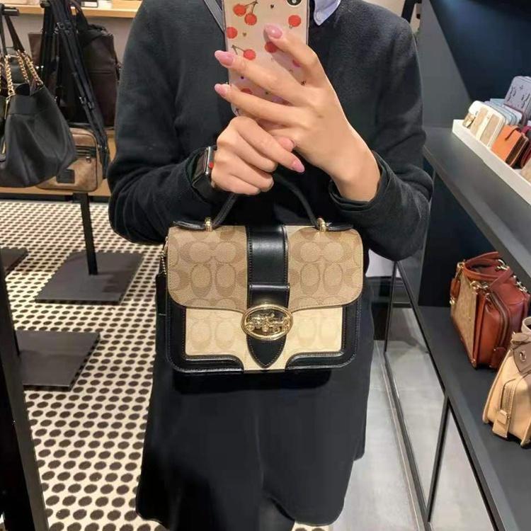 vivian美國代購✨正品 coach 女生包包 Beat Saddle馬鞍包純色翻蓋C字扣單肩斜背包C2806-細節圖6