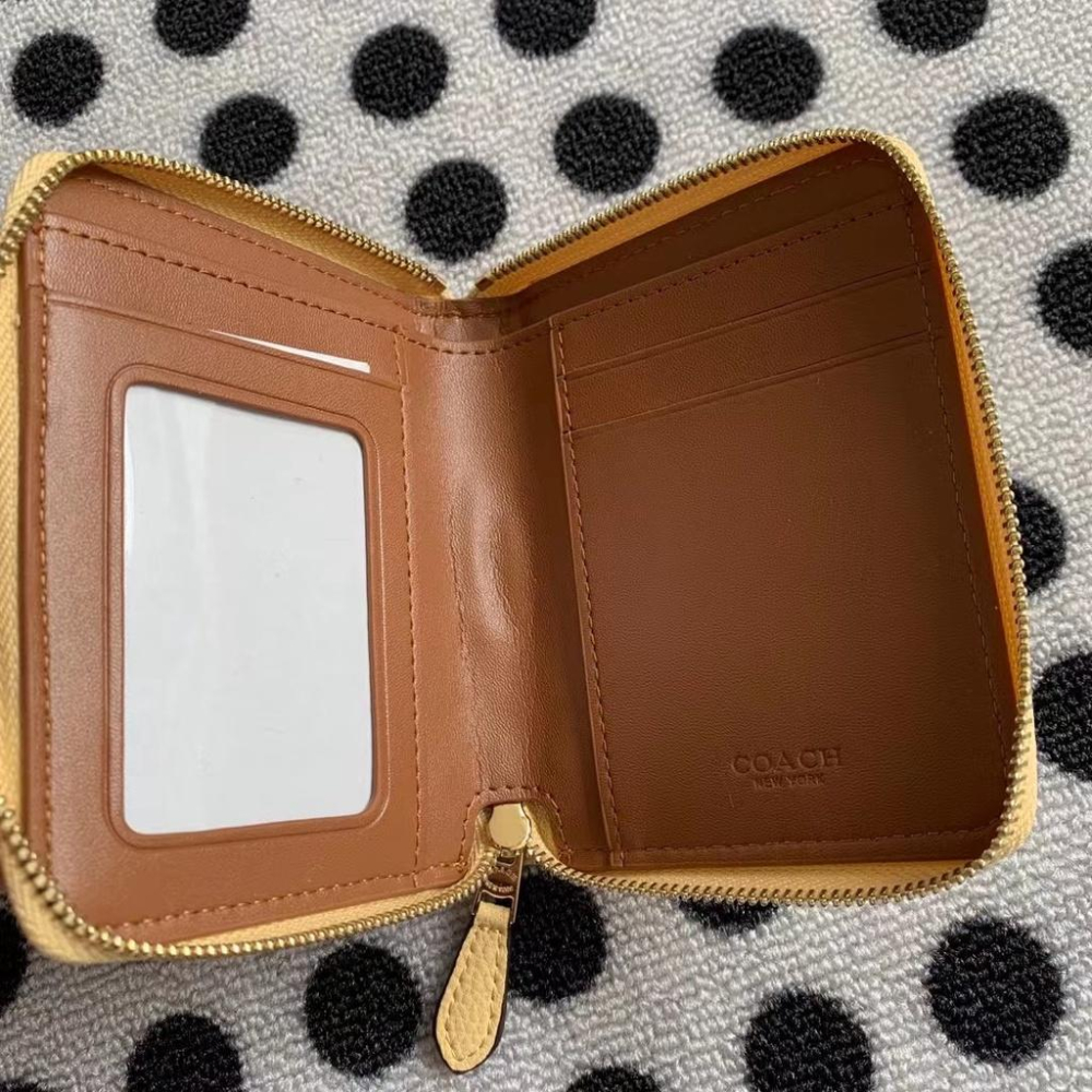vivian美國代購✨正品 coach 女生錢包Lonnie拉鏈短錢包 錢夾 零錢包 短夾 皮夾 C8323-細節圖8