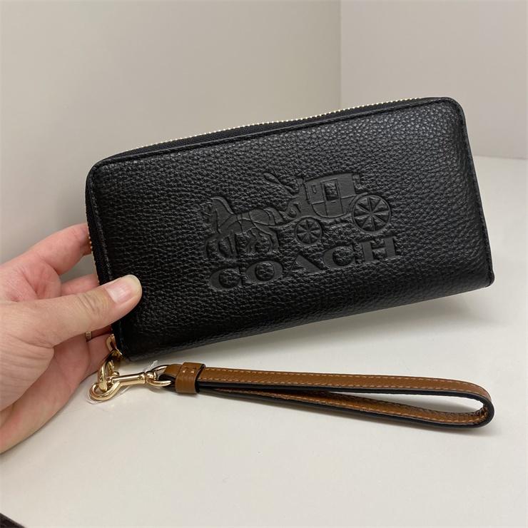 vivian美國代購✨正品 coach 女士新品全新大馬車logo系列手腕包 女生長夾 手拿包 C3548 女生錢包-細節圖2