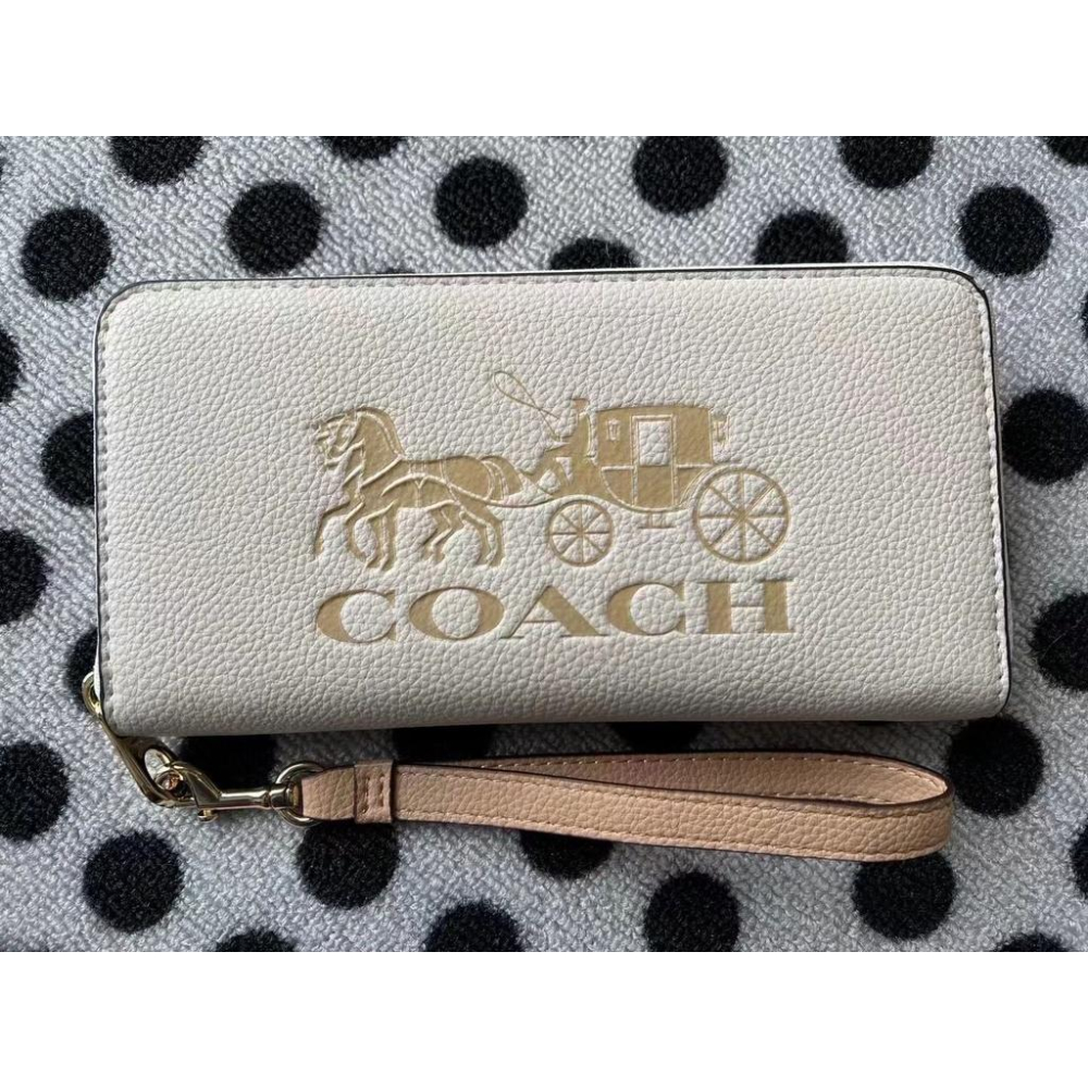 vivian美國代購✨正品 coach 女士新品全新大馬車logo系列手腕包 女生長夾 手拿包 C3548 女生錢包-細節圖3