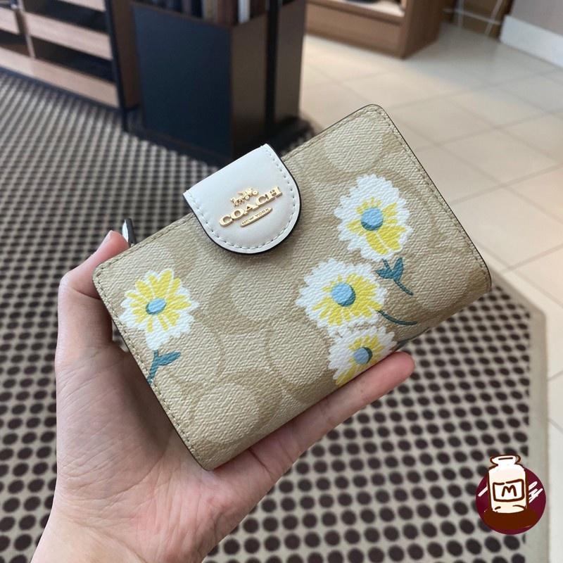 vivian美國代購✨正品 coach 女士新款女生中夾 按扣對折中夾 女生真皮皮夾 素色短夾 零錢夾 F25937-細節圖4