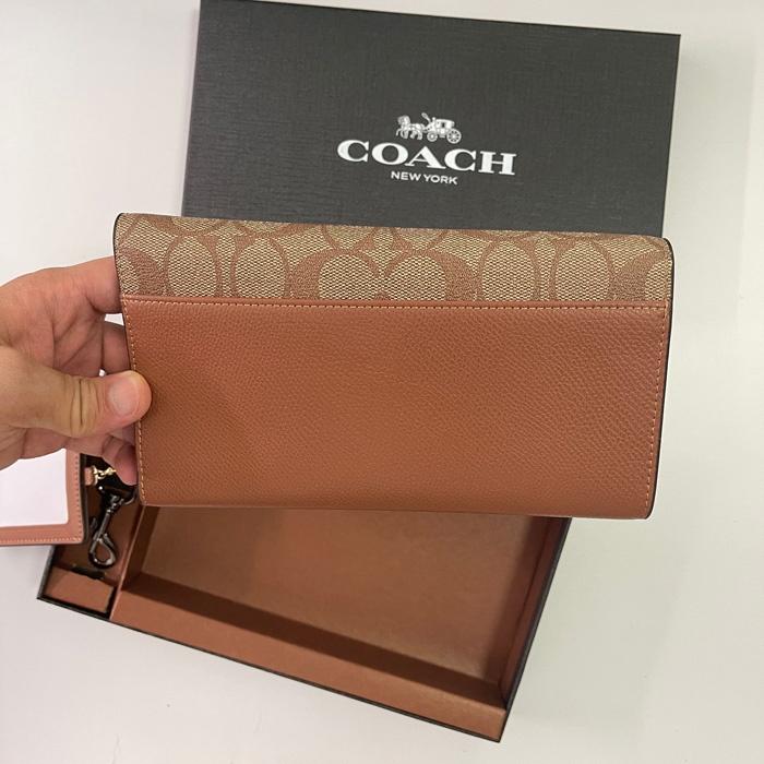 vivian美國代購✨正品 coach 女生翻蓋三折長夾錢包 手拿包 F53763 禮盒套裝配鑰匙扣  女生長夾 錢夾-細節圖8