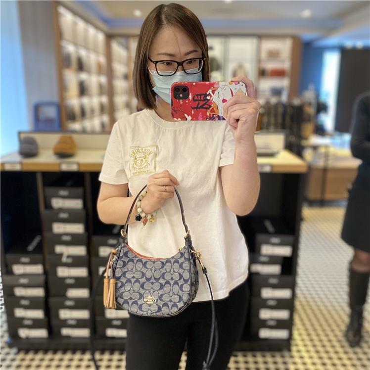 vivian美國代購✨正品coach 女生香布雷帆布款風琴包 酒神包 牛仔系 翻蓋包 單肩斜挎手提包 3693 女生包包-細節圖5