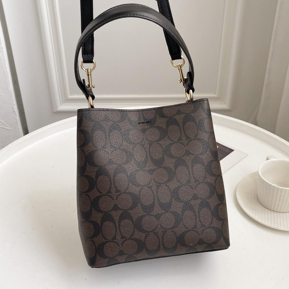 vivian美國代購✨正品 coach 老花拼色水桶包 2312 女生包包 手提包 女士單肩包 側背包 手提包 斜挎包-細節圖8