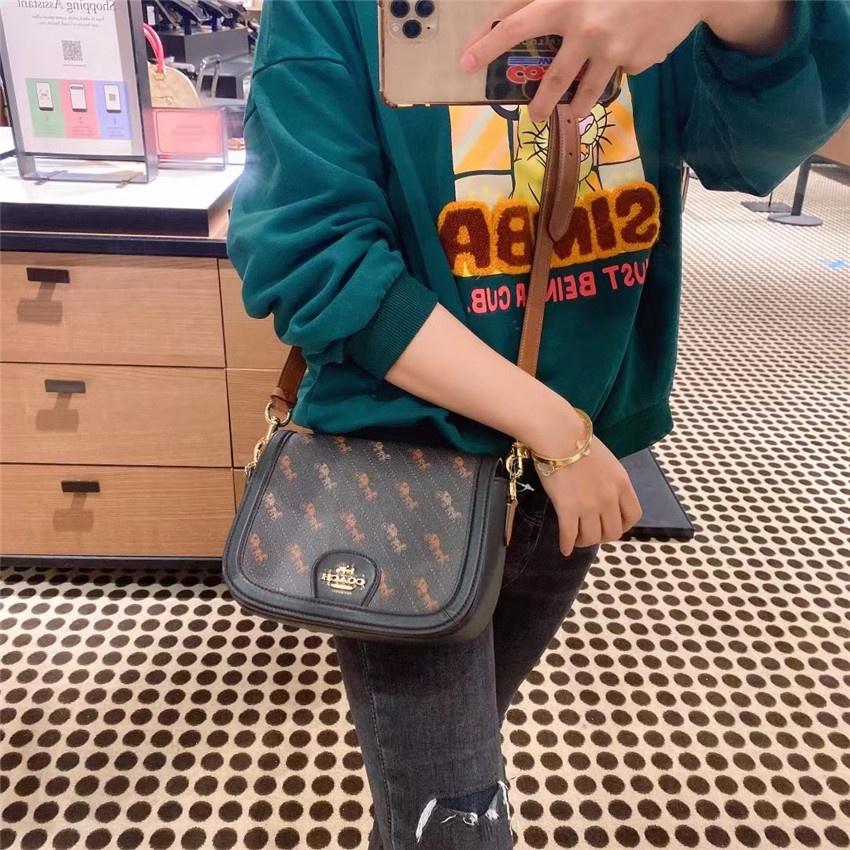 vivian美國代購✨正品 coach女士新款馬鞍包 女包 Carriage 斜挎包 c4059 單肩包 斜背包 側背包-細節圖3