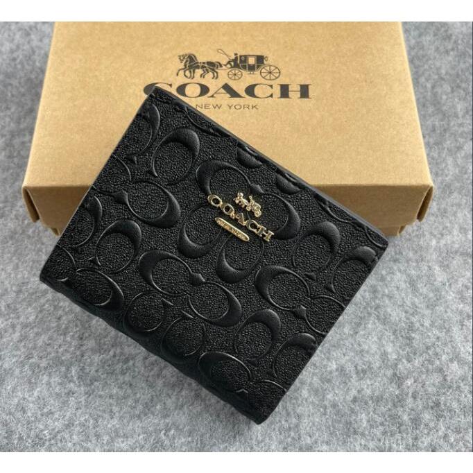 vivian美國代購✨正品 coach 女士新品 女生短夾 真皮浮雕錢包 女生皮夾 女生拉鏈小錢包 零錢包 C6942-細節圖4