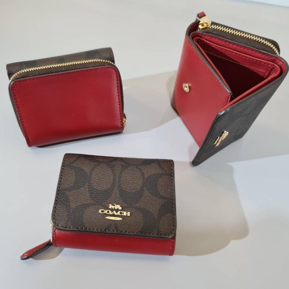 vivian美國代購✨正品 coach 女生短夾 錢包 皮夾 真皮防刮三折經典老花短款錢包 真皮零錢袋 F41302-細節圖7