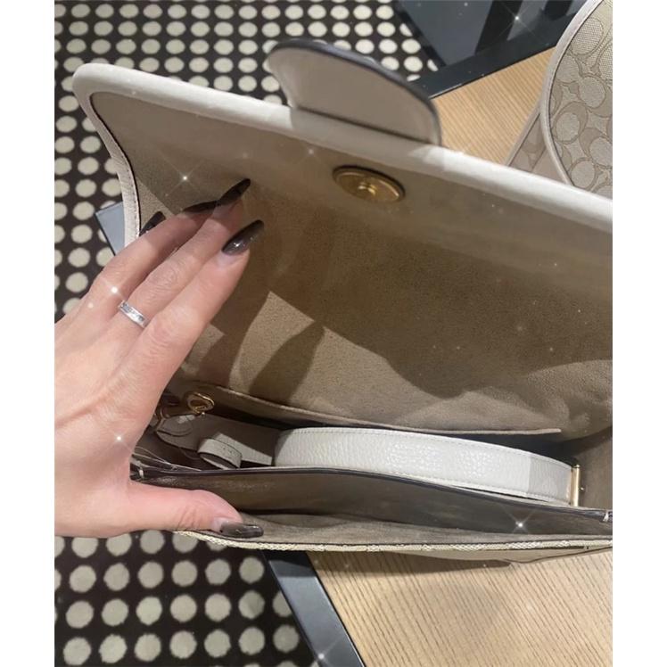 vivian美國代購✨正品 coach 女士郵差包 女包 LONNIE側背包 大方包 C8307 女生包包 單肩包-細節圖9